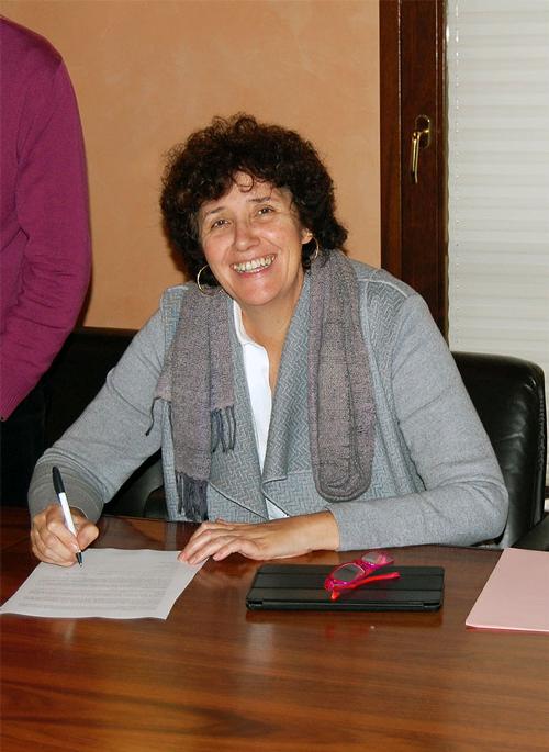 Loredana Panariti (Assessore regionale Lavoro, Formazione) alla firma del Protocollo a favore della rioccupazione degli ex lavoratori dell'Ideal Standard di Orcenico, con rappresentanti sindacali e datoriali - Pordenone 22/11/2016